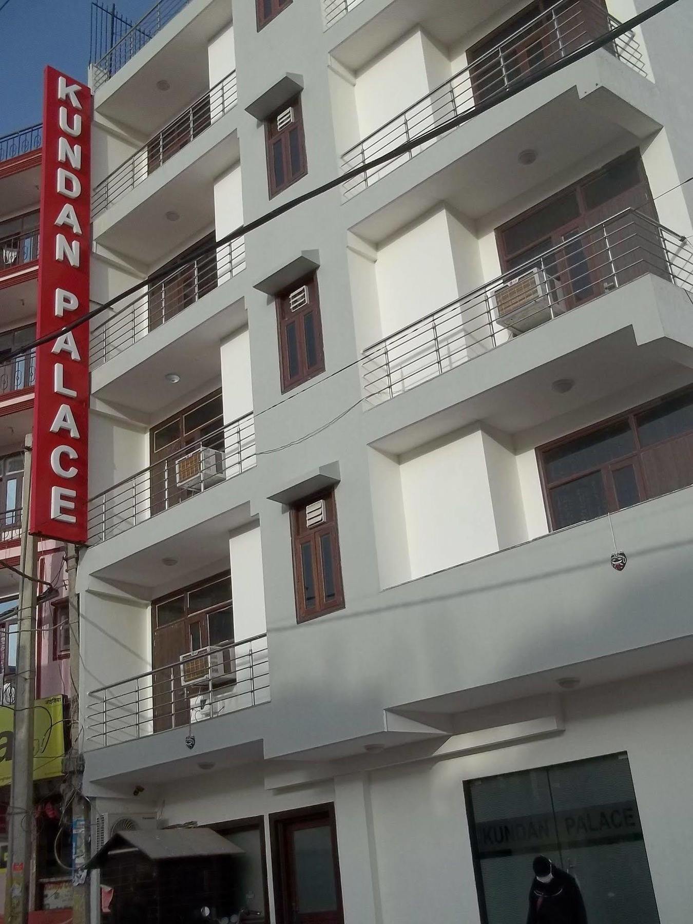 Hotel Kundan Palace Ню Делхи Екстериор снимка